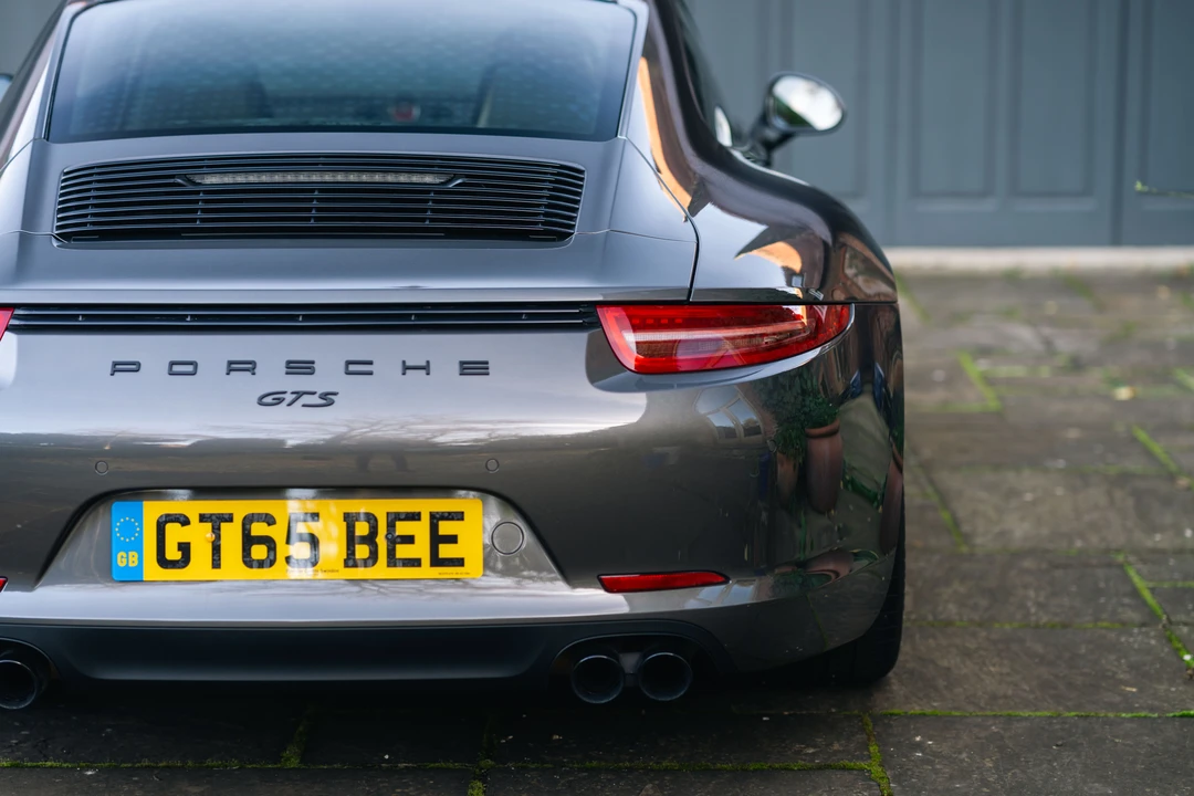 2015 Porsche 991 Carrera GTS - Image 25 of 31