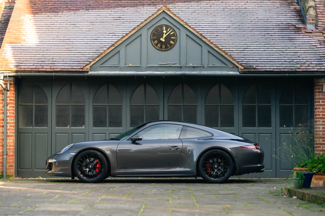 2015 Porsche 991 Carrera GTS - Image 5 of 31