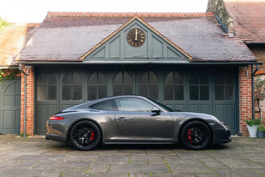 2015 Porsche 991 Carrera GTS - Image 17 of 31