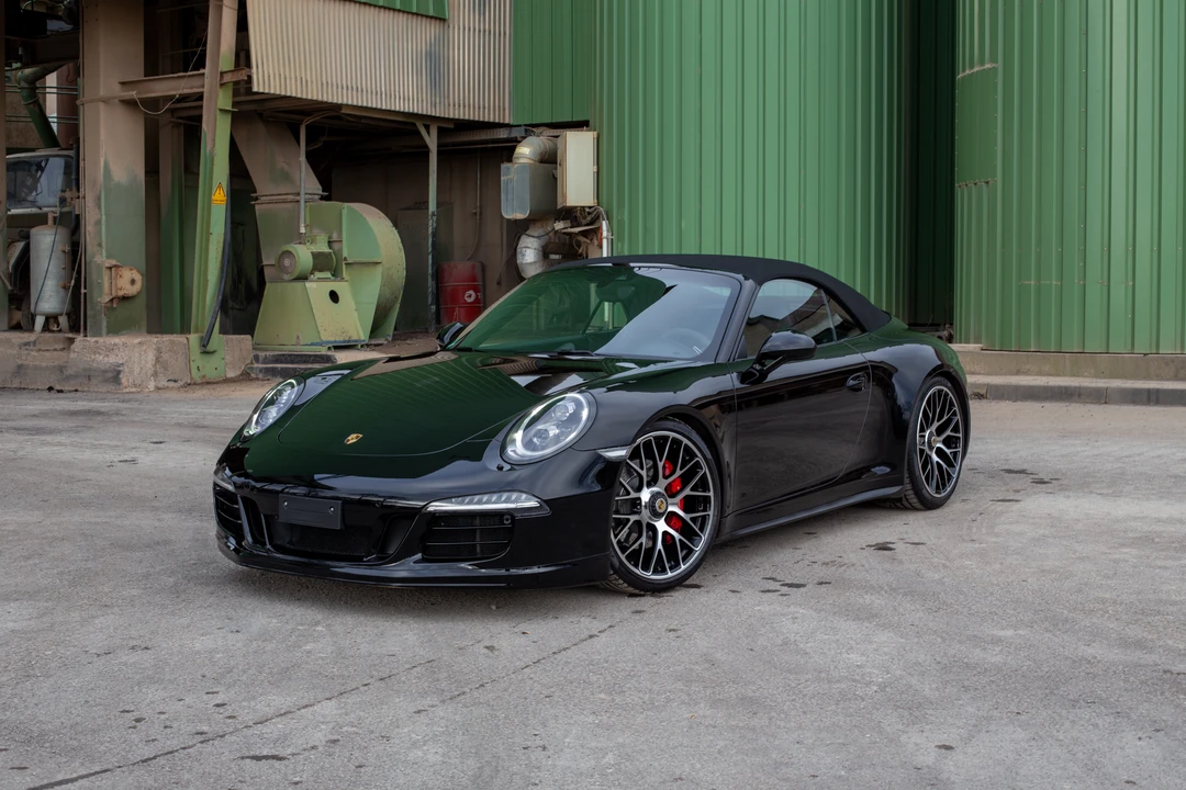 2015 Porsche 991 Carrera GTS - Image 13 of 31