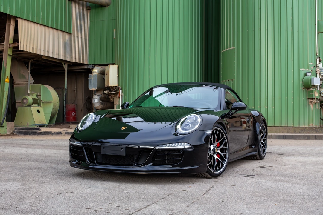 2015 Porsche 991 Carrera GTS - Image 15 of 31