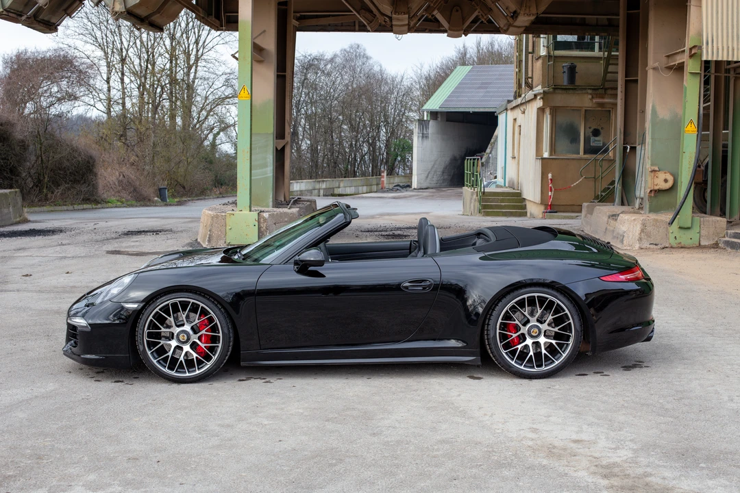 2015 Porsche 991 Carrera GTS - Image 4 of 31