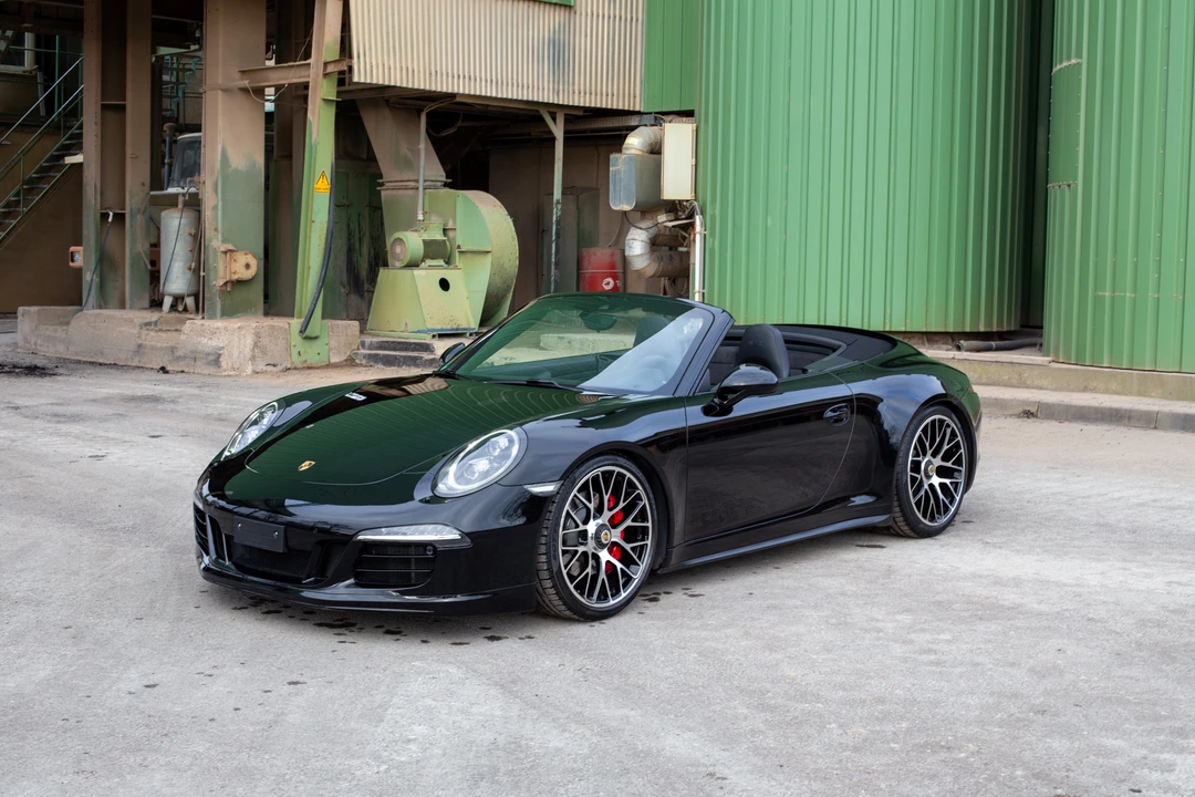 2015 Porsche 991 Carrera GTS - Image 18 of 31