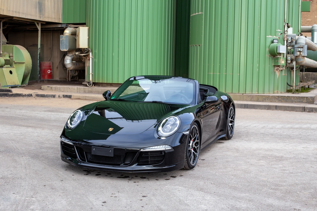 2015 Porsche 991 Carrera GTS - Image 20 of 31