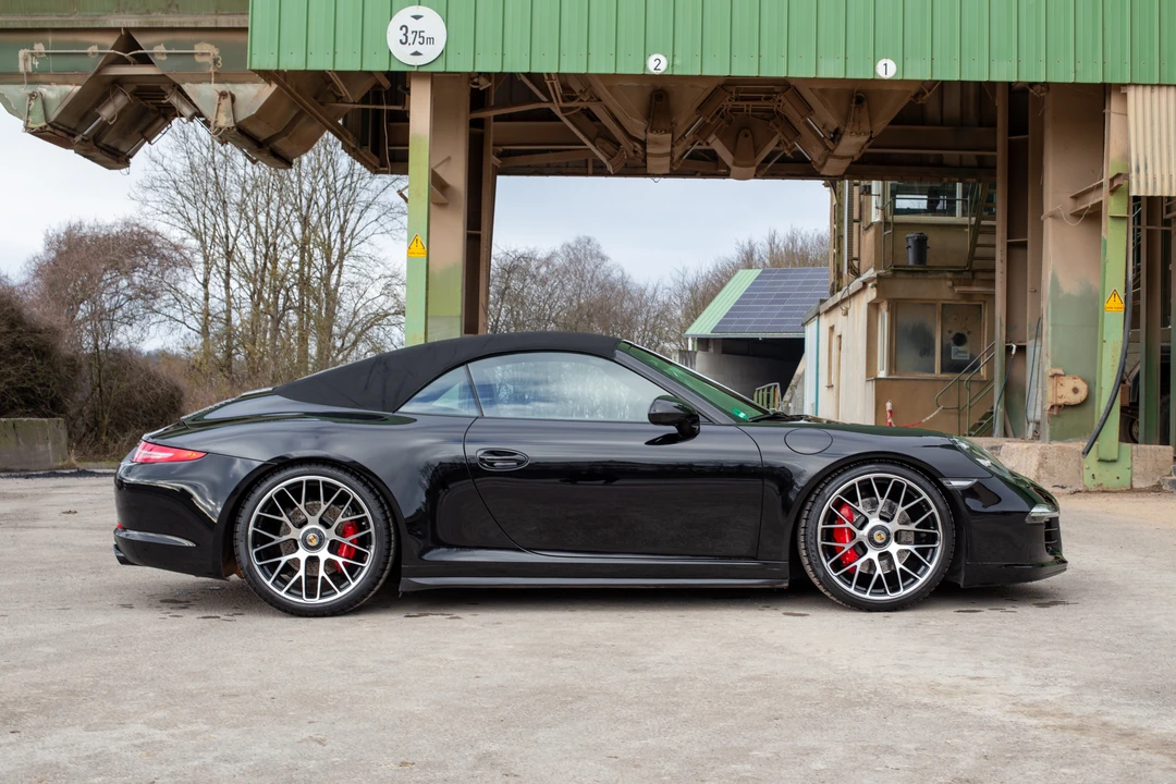 2015 Porsche 991 Carrera GTS - Image 27 of 31