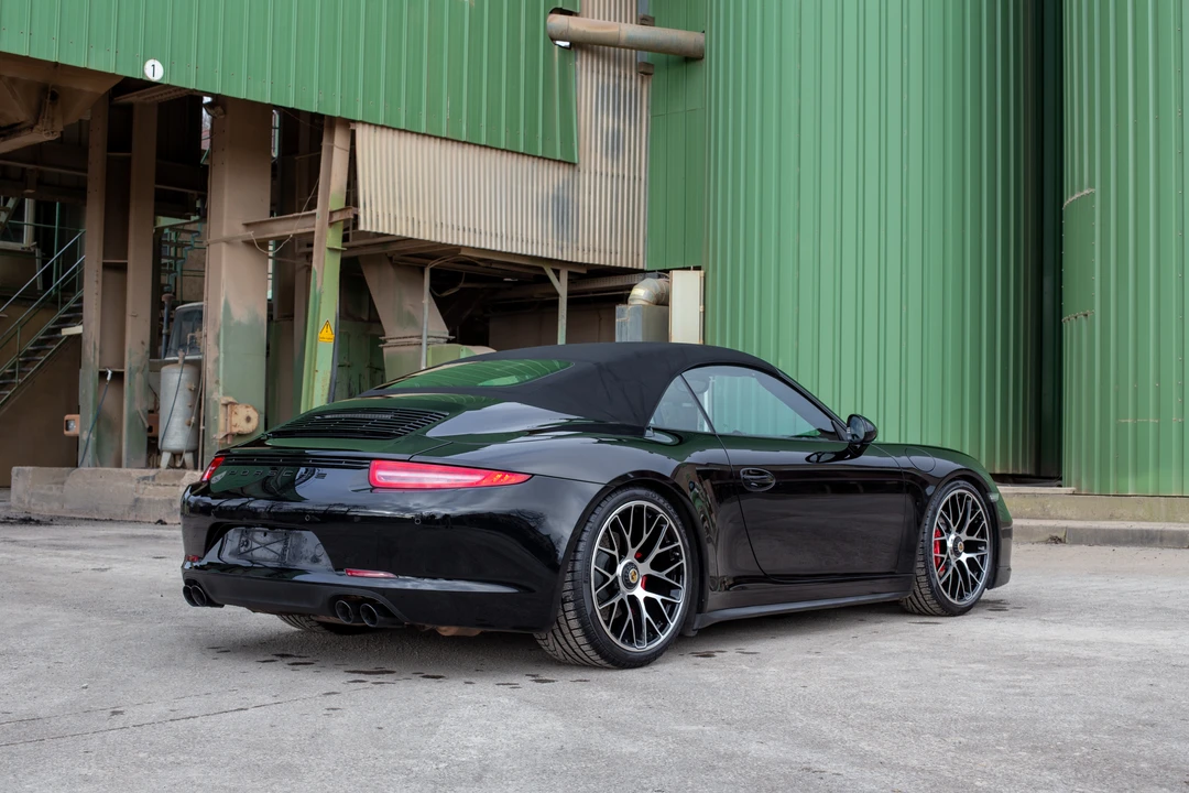 2015 Porsche 991 Carrera GTS - Image 29 of 31