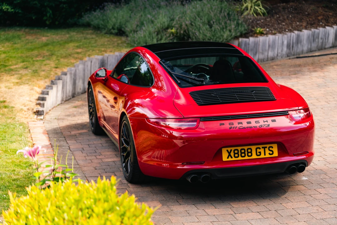 2015 Porsche 991 Carrera GTS - Image 7 of 31