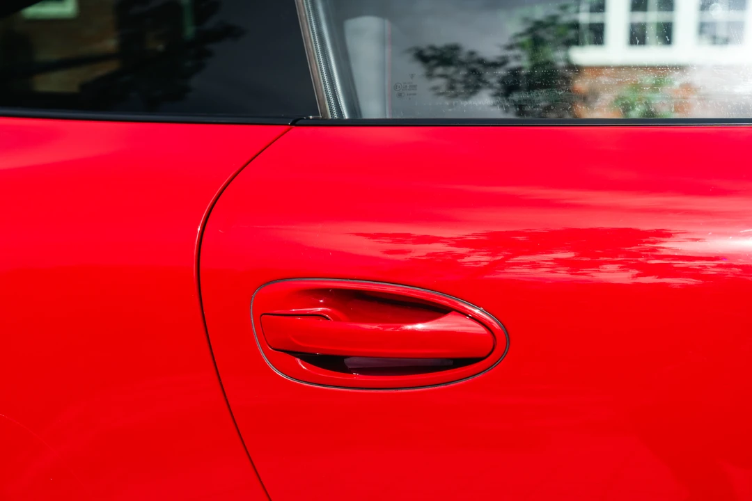 2015 Porsche 991 Carrera GTS - Image 25 of 31