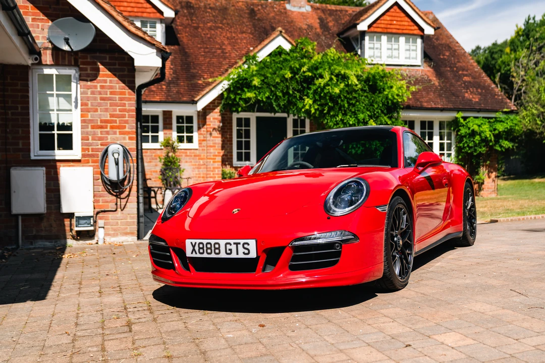2015 Porsche 991 Carrera GTS - Image 9 of 31