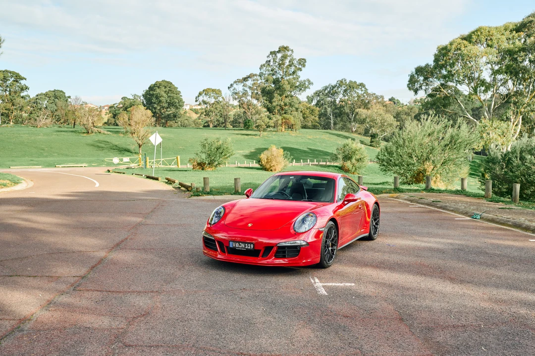 2015 Porsche 991 Carrera GTS - Image 14 of 31