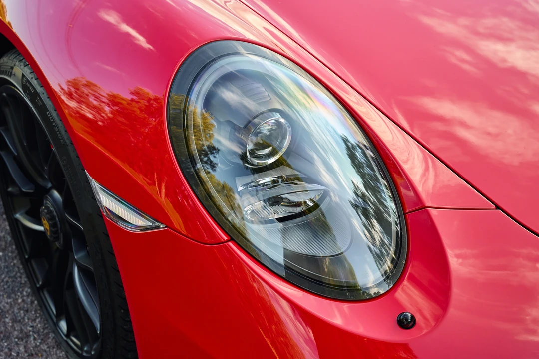 2015 Porsche 991 Carrera GTS - Image 19 of 31