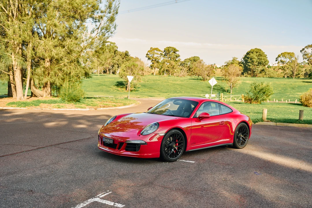 2015 Porsche 991 Carrera GTS - Image 9 of 31