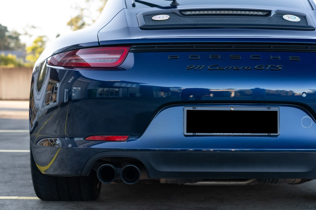 2015 Porsche 991 Carrera GTS - Image 27 of 31