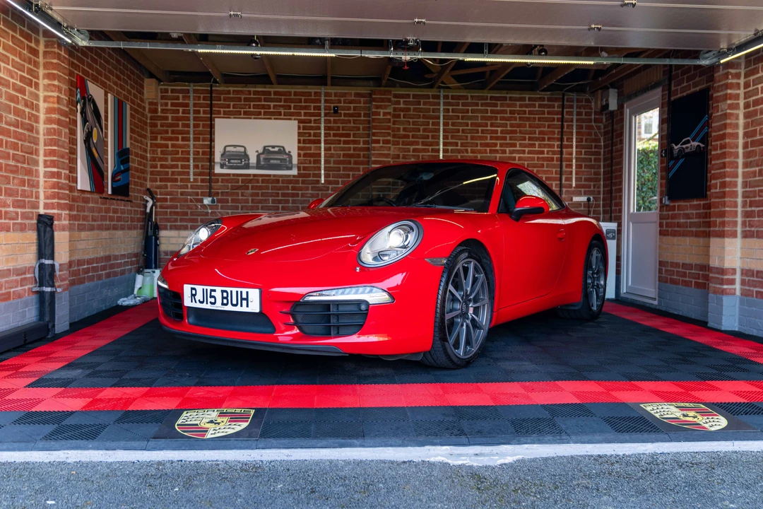 2015 Porsche 991 Carrera - Image 21 of 31