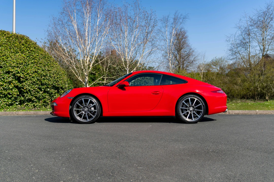 2015 Porsche 991 Carrera - Image 9 of 31