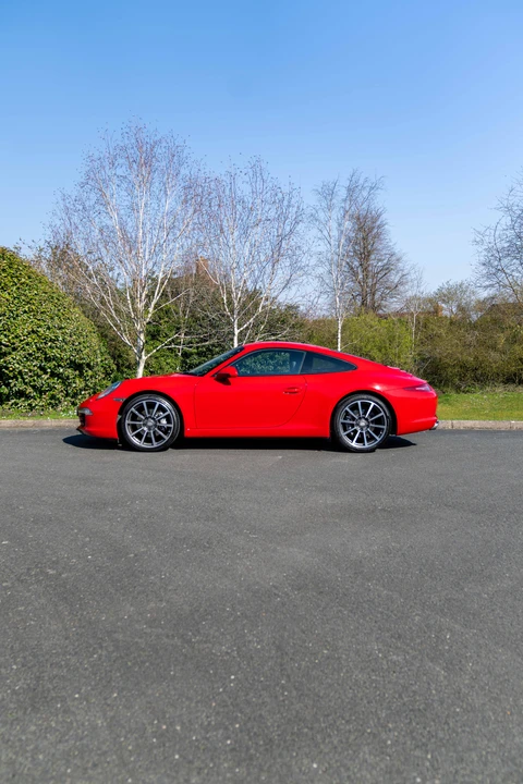 2015 Porsche 991 Carrera - Image 25 of 31