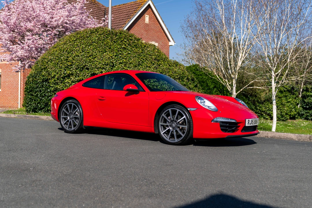 2015 Porsche 991 Carrera - Image 13 of 31