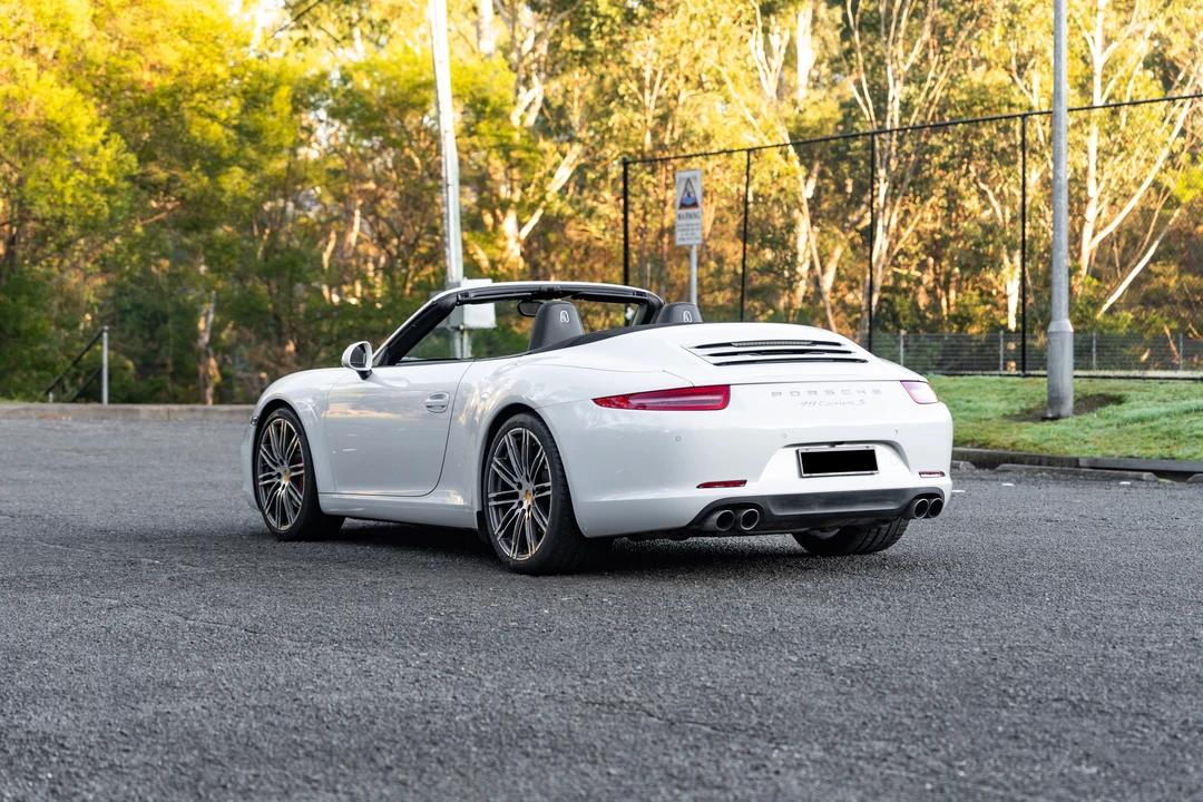 2015 Porsche 991 Carrera S - Image 5 of 31