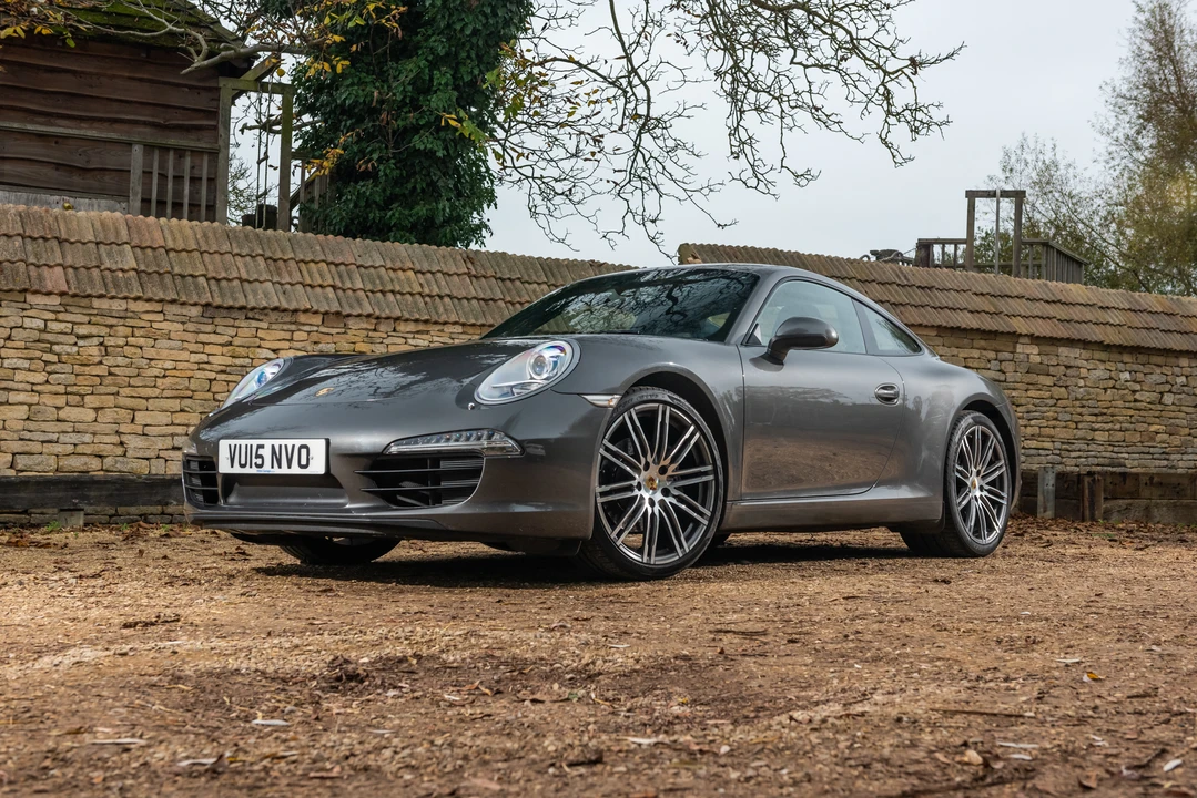 2015 Porsche 991 Carrera - Image 10 of 31