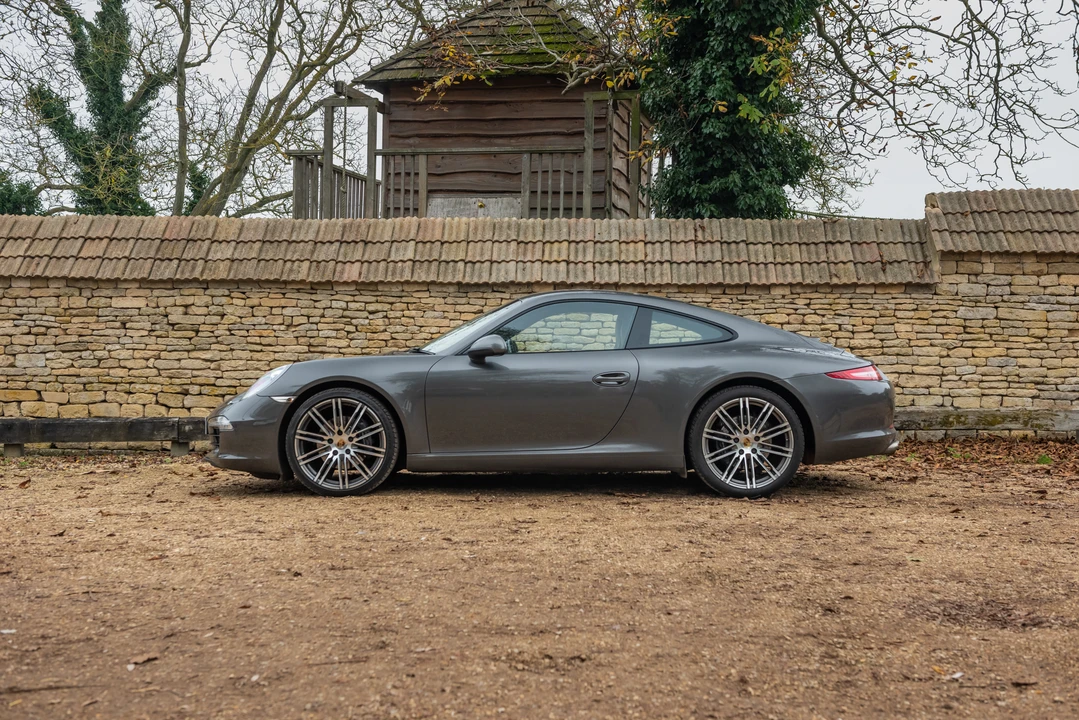 2015 Porsche 991 Carrera - Image 4 of 31