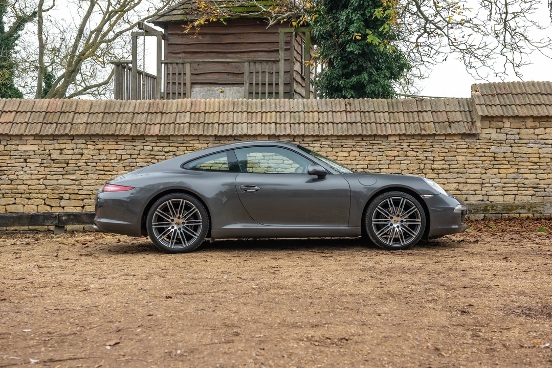 2015 Porsche 991 Carrera - Image 8 of 31