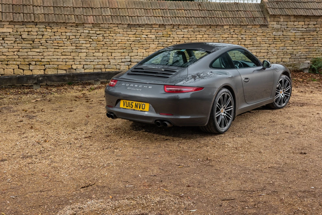 2015 Porsche 991 Carrera - Image 13 of 31