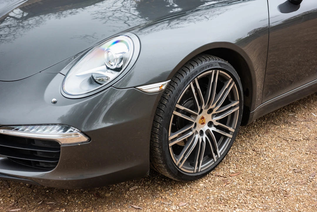 2015 Porsche 991 Carrera - Image 21 of 31