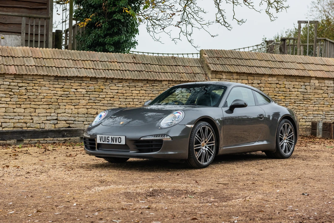 2015 Porsche 991 Carrera - Image 3 of 31