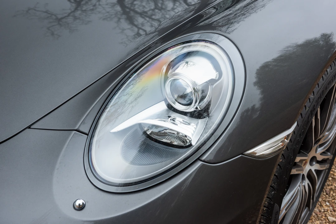 2015 Porsche 991 Carrera - Image 19 of 31