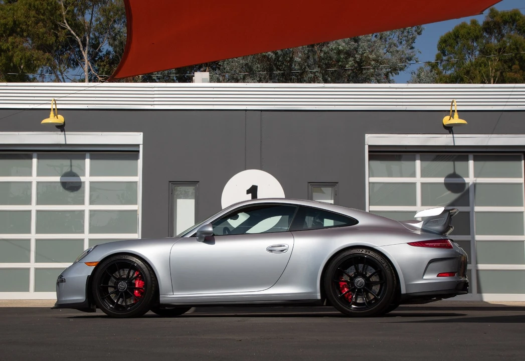 2015 Porsche 991 GT3 - Image 4 of 31