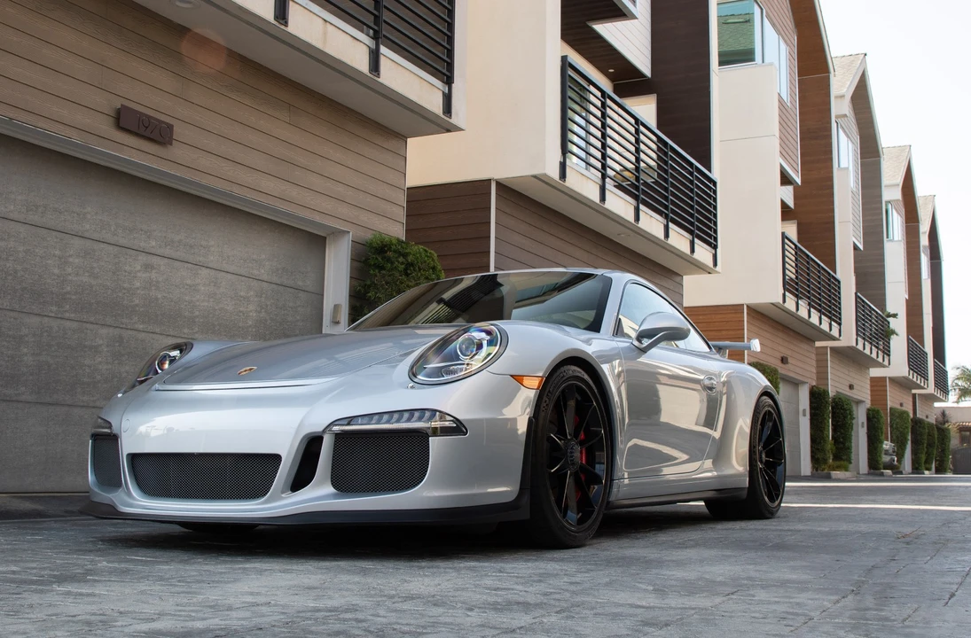 2015 Porsche 991 GT3 - Image 13 of 31
