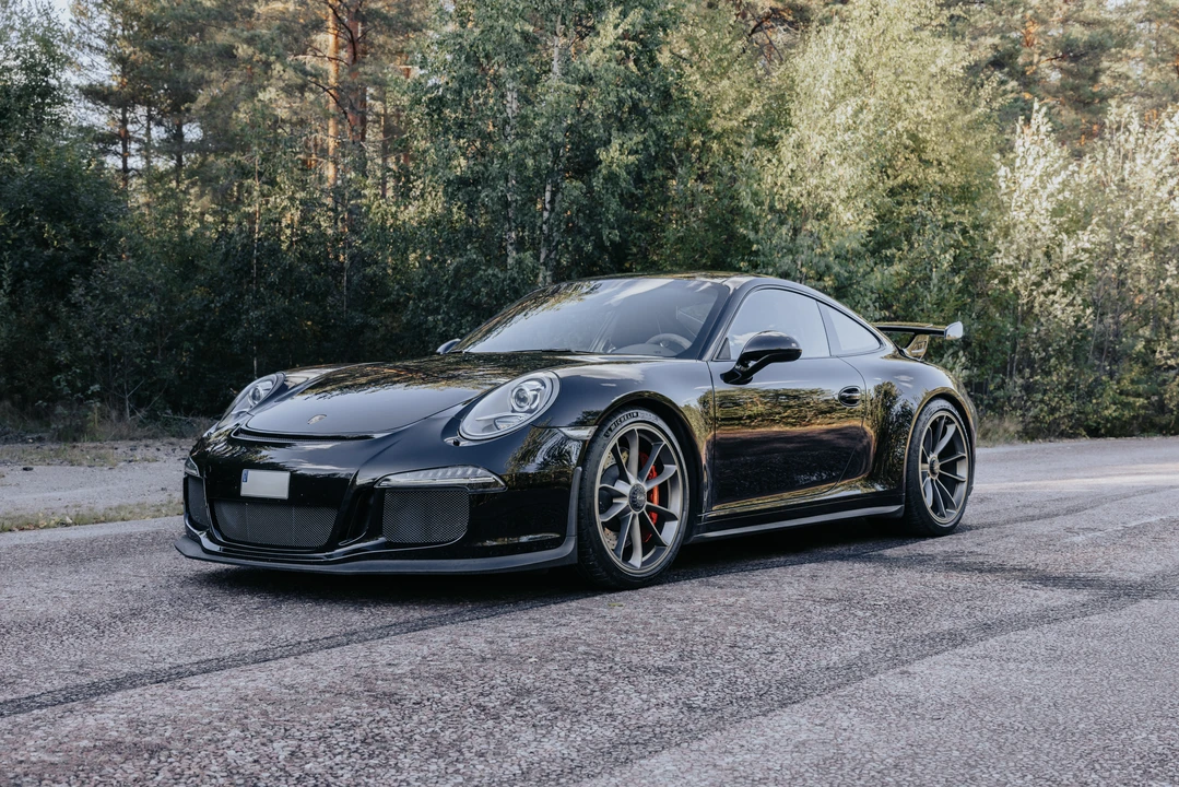 2015 Porsche 991 GT3 - Image 9 of 31