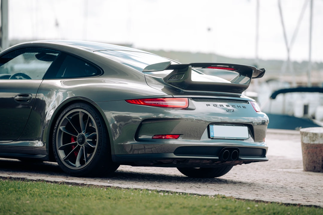 2015 Porsche 991 Carrera - Image 26 of 31