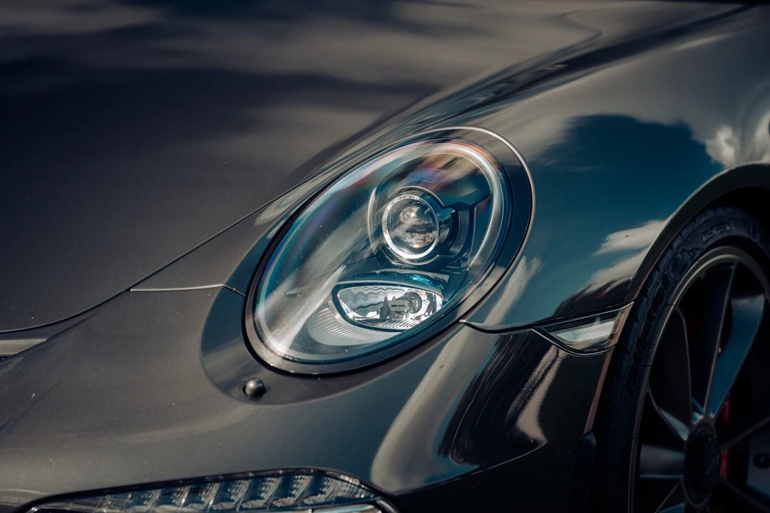 2015 Porsche 991 Carrera - Image 18 of 31