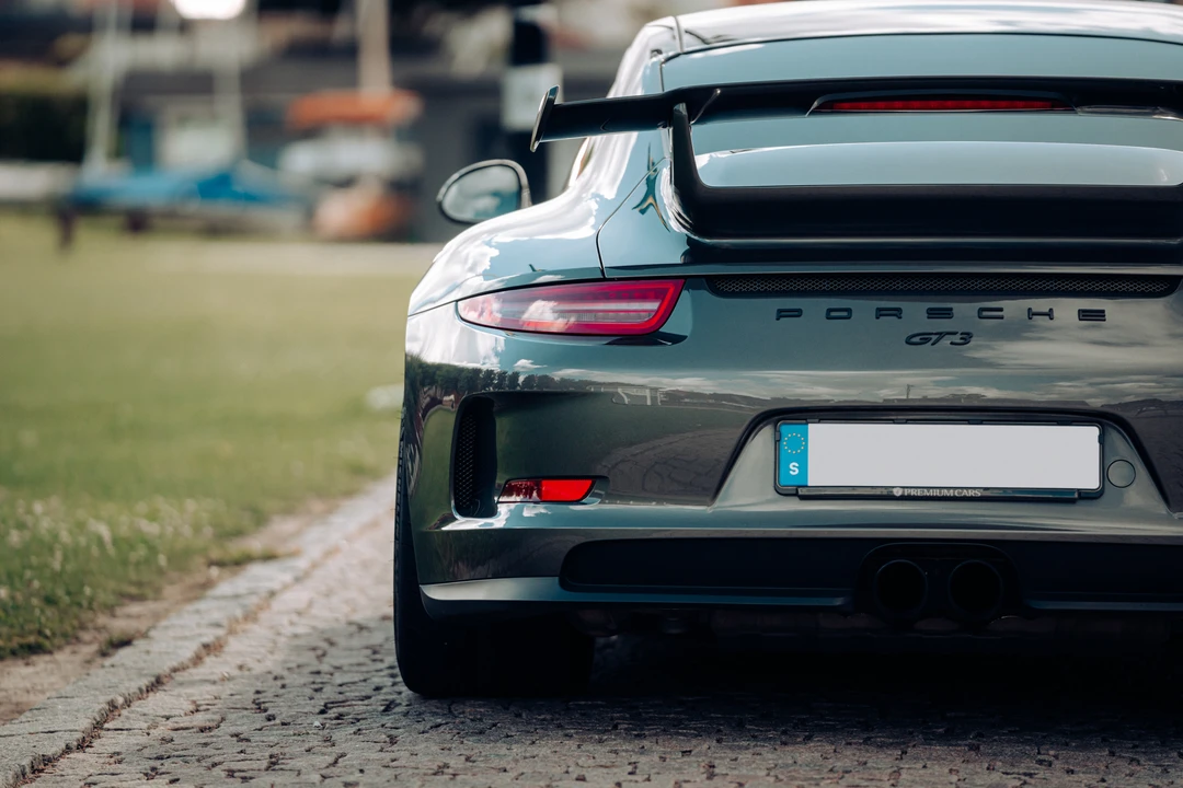 2015 Porsche 991 Carrera - Image 29 of 31