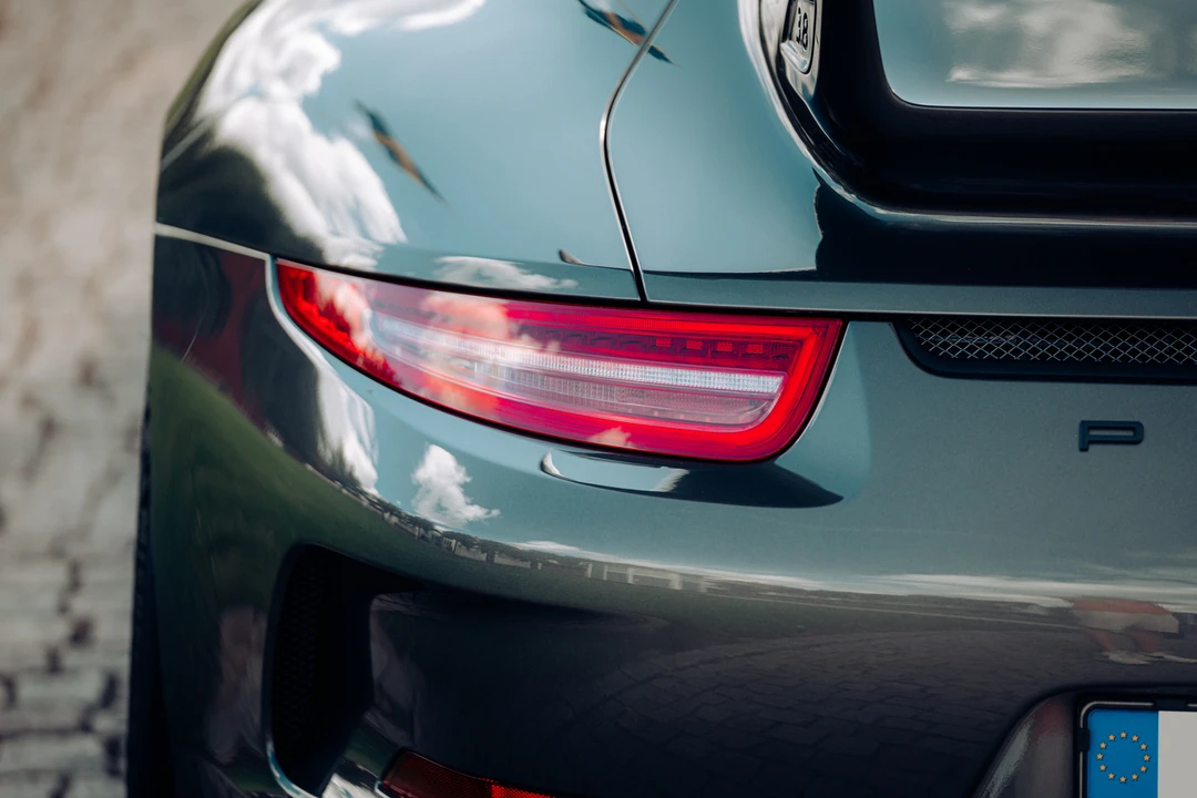 2015 Porsche 991 Carrera - Image 31 of 31