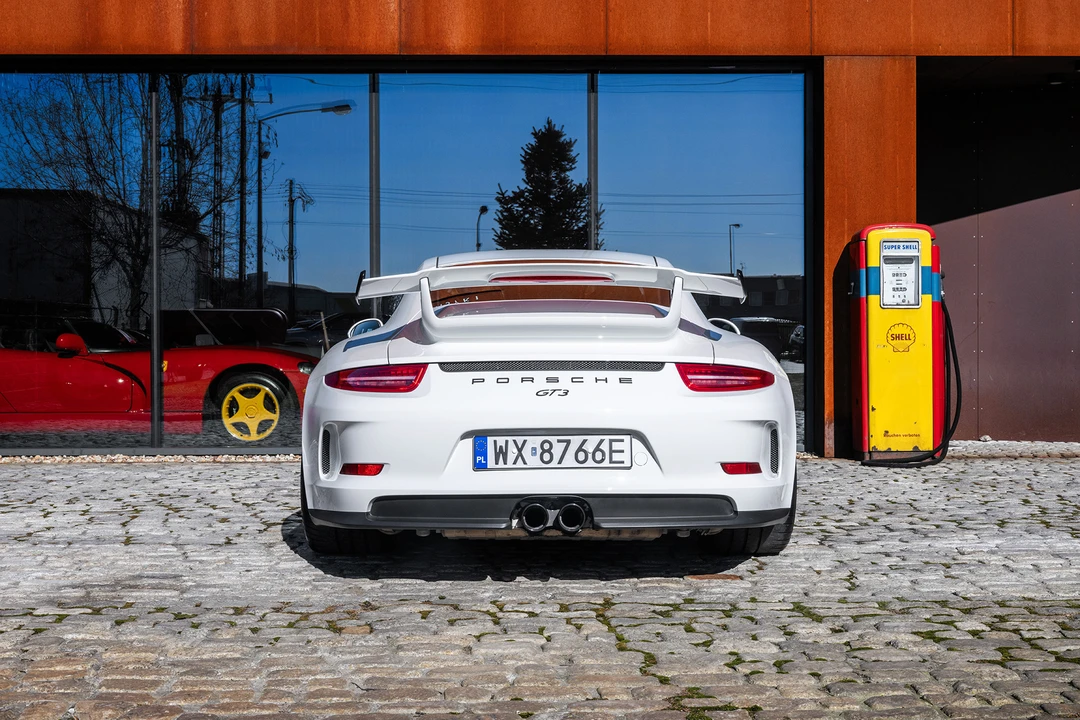 2015 Porsche 991 GT3 - Image 6 of 31