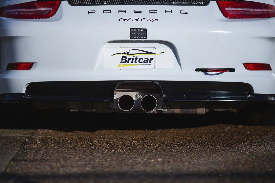 2015 Porsche 991 GT3 - Image 18 of 31