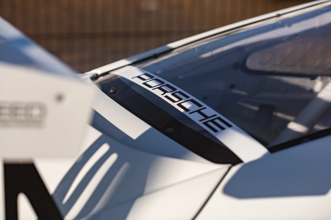 2015 Porsche 991 GT3 - Image 23 of 31