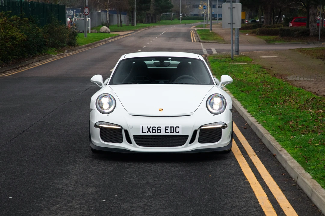 2015 Porsche 991 GT3 - Image 2 of 15