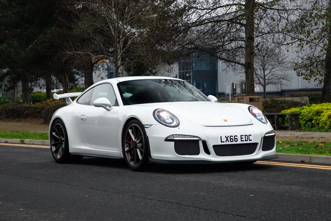 2015 Porsche 991 GT3 - Image 3 of 15
