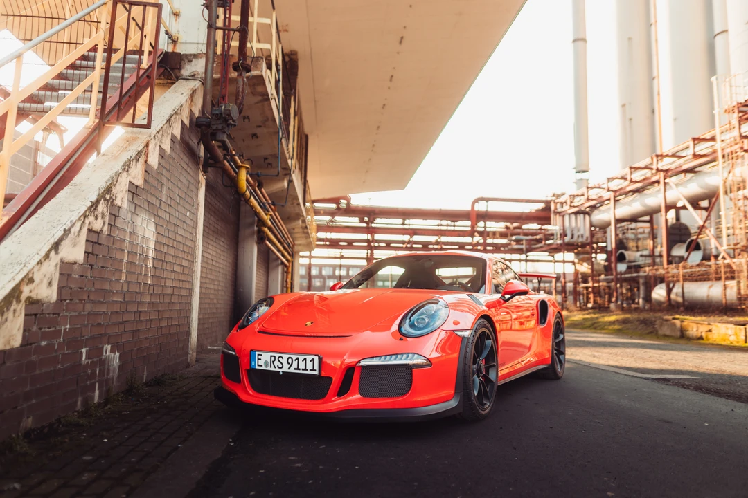 2015 Porsche 991 GT3 RS - Image 3 of 31