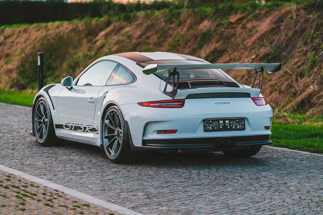 2015 Porsche 991 GT3 RS - Image 6 of 31