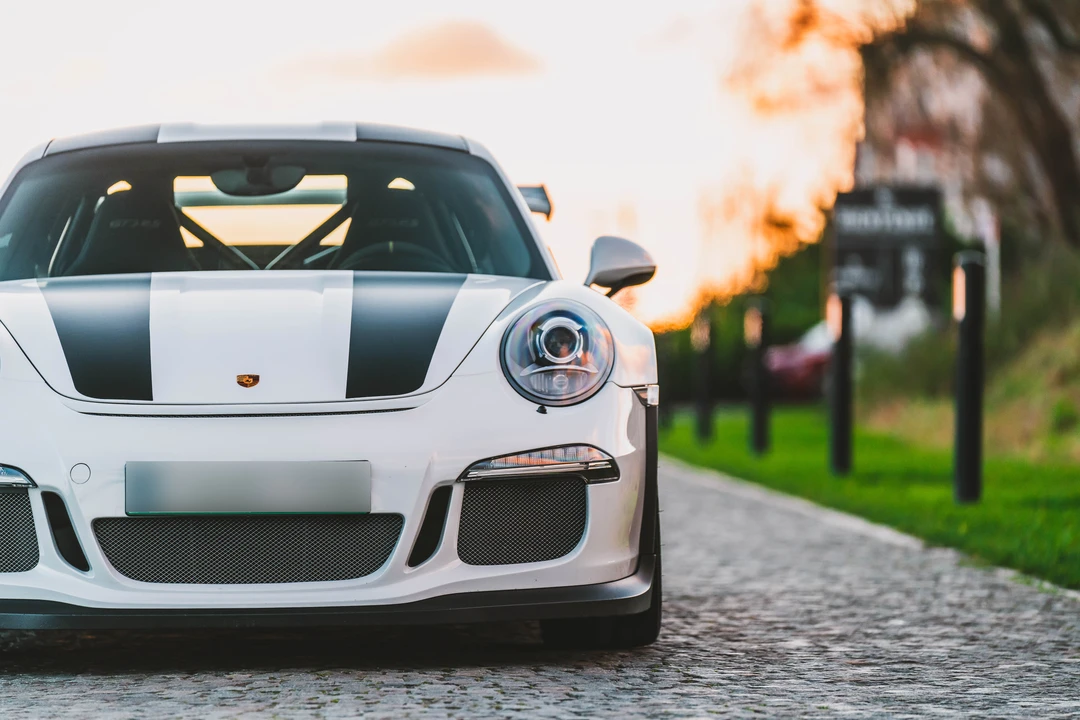 2015 Porsche 991 GT3 RS - Image 21 of 31