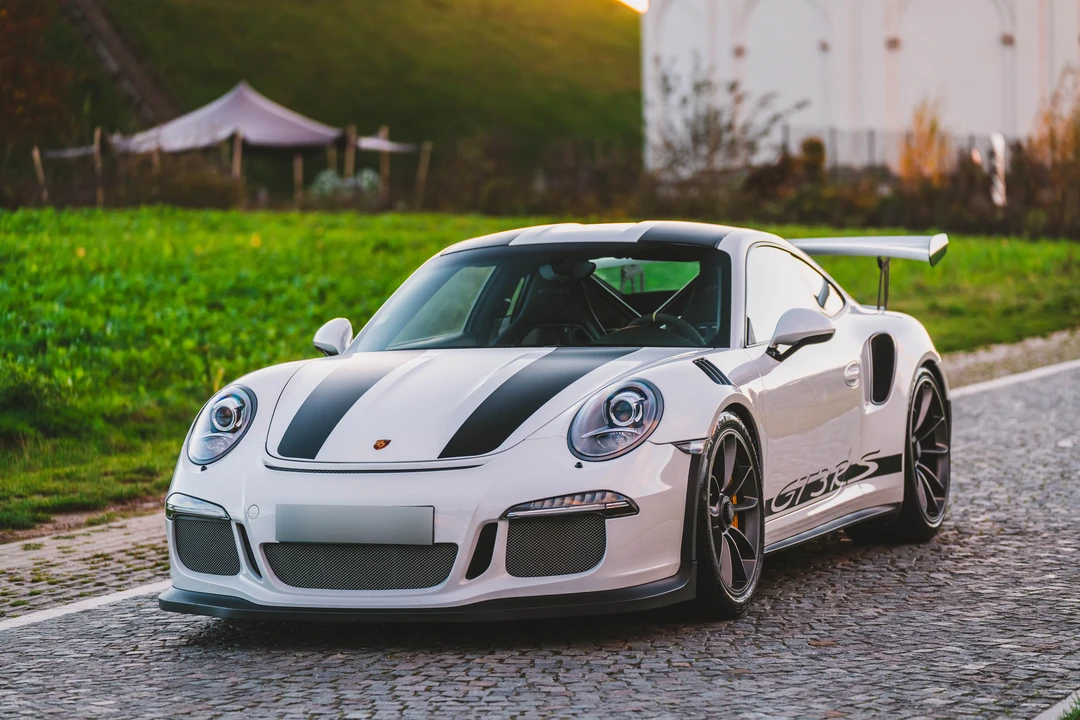2015 Porsche 991 GT3 RS - Image 4 of 31