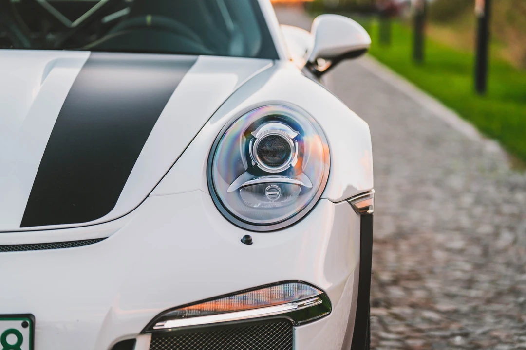 2015 Porsche 991 GT3 RS - Image 29 of 31