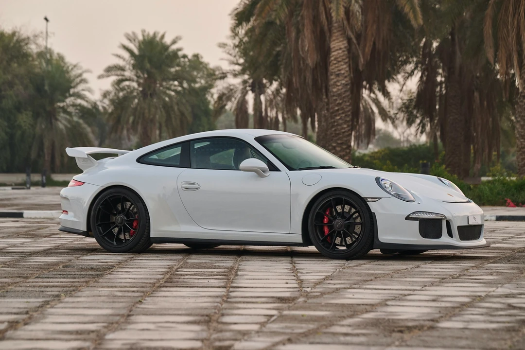 2015 Porsche 991 GT3 - Image 17 of 21