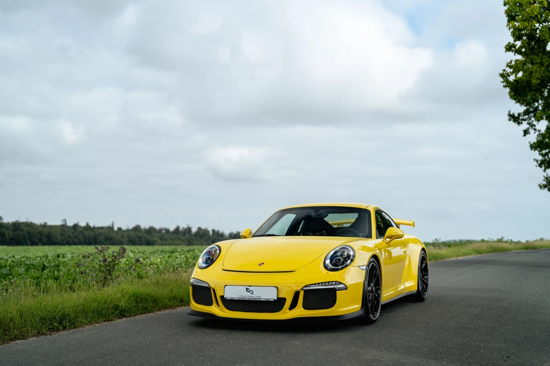 2015 Porsche 991 GT3 - Image 3 of 31