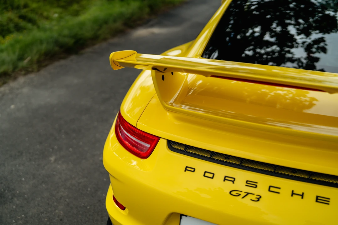2015 Porsche 991 GT3 - Image 28 of 31