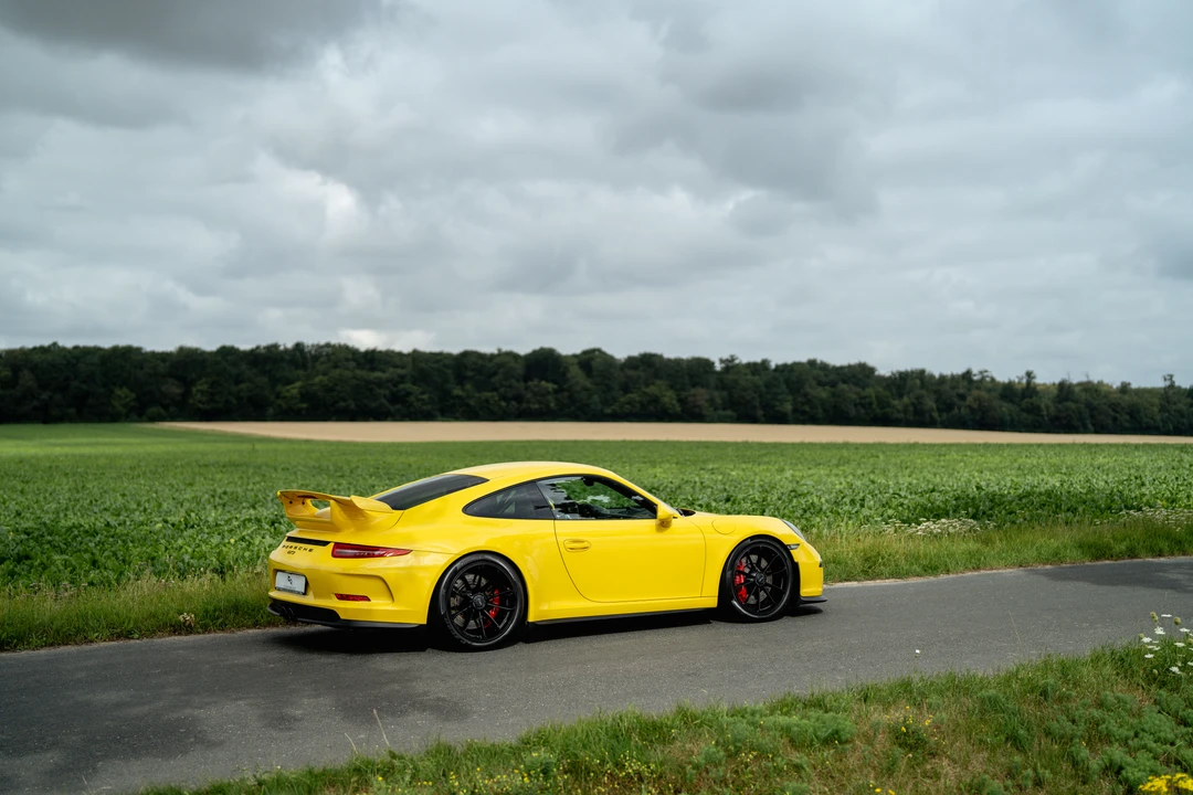 2015 Porsche 991 GT3 - Image 7 of 31